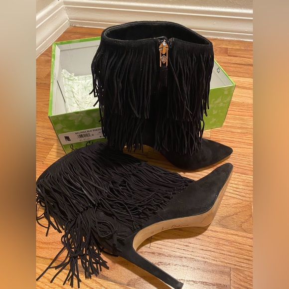 Sam Edelman “Belinda” Fringe Boot - Picture 6 of 9